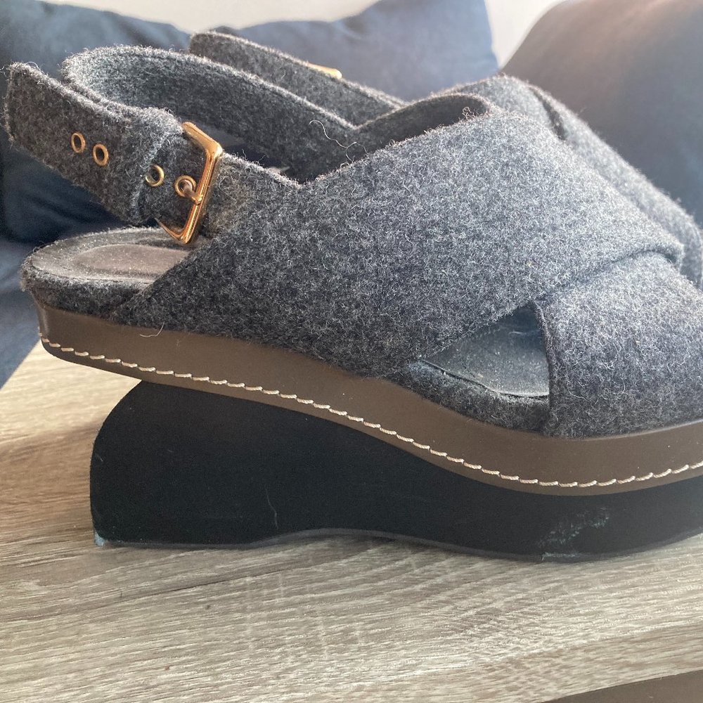MARNI Dark Grey Felt Sculptural Wedges - Sz 37